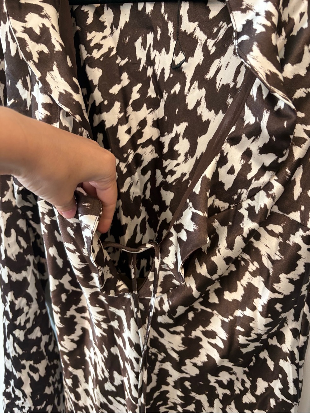 Zara bloggers fave Brown & White Printed Long flare Sleeve maxi Dress - Picture 8 of 10